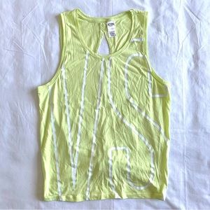 Victoria Sport Keyhole Tank